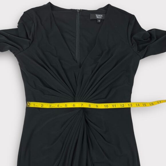 Tadashi Collection Black V-Neck Twist Front Sheath Dress Size Small - Picture 4 of 6